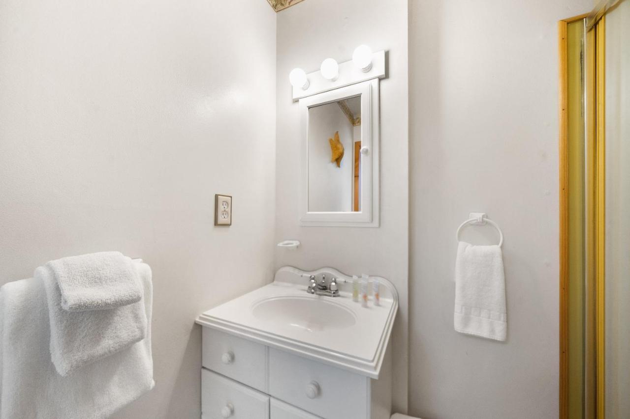 Warrensburg Cozy Condo By Tripp Lake מראה חיצוני תמונה