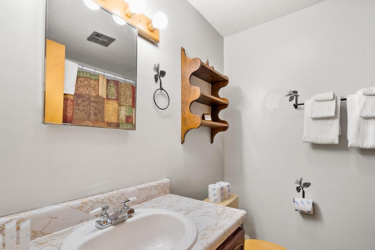 Warrensburg Cozy Condo By Tripp Lake מראה חיצוני תמונה