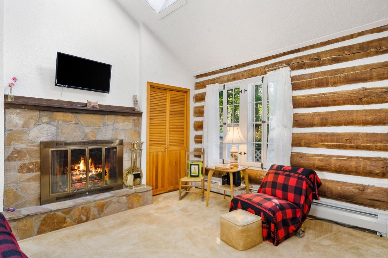 Warrensburg Cozy Condo By Tripp Lake מראה חיצוני תמונה
